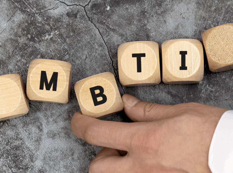MBTI適職診断｜16タイプ別に向いてる仕事と転職で活かす方法